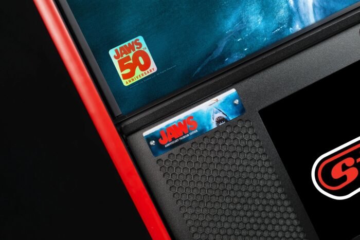 JAWS Pinball Machine Stern Pro Premium LE - Image 4