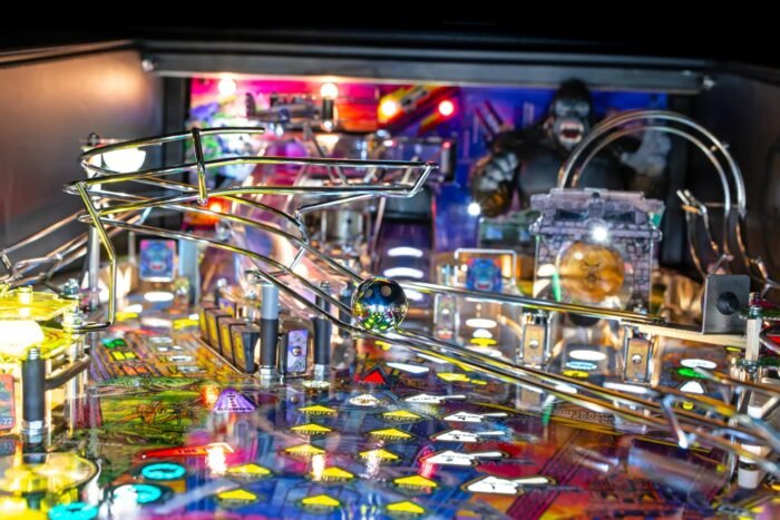 King Kong Terror Island Pinball Machine Stern - Image 11