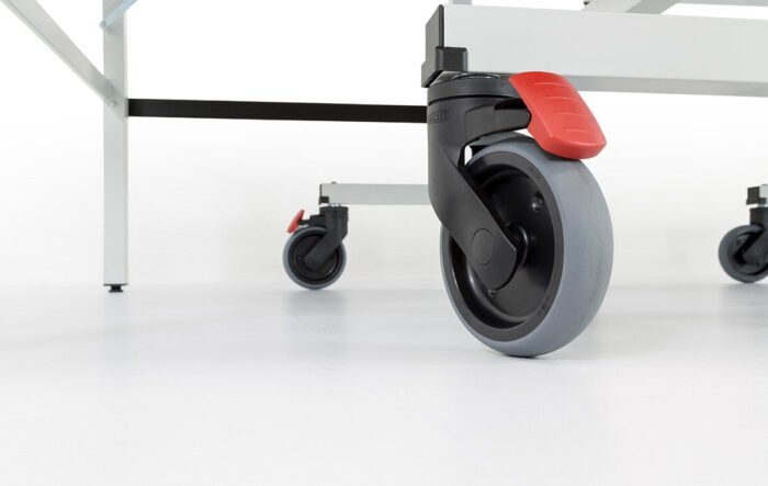 Butterfly Easyplay 22 Table Tennis Table - Image 3