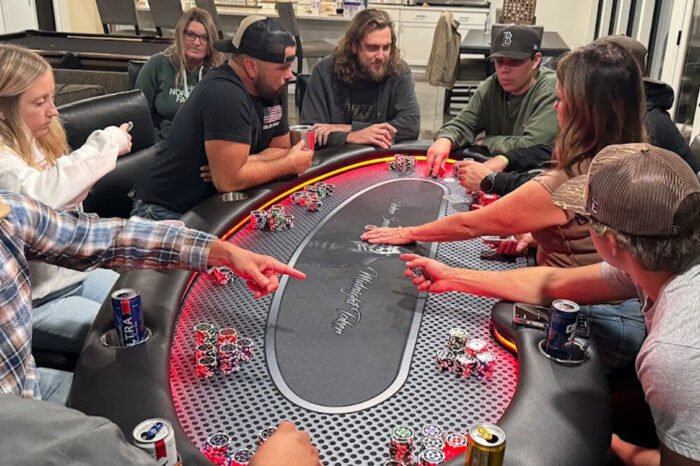Lumen HD Lighted Poker Table - Image 9
