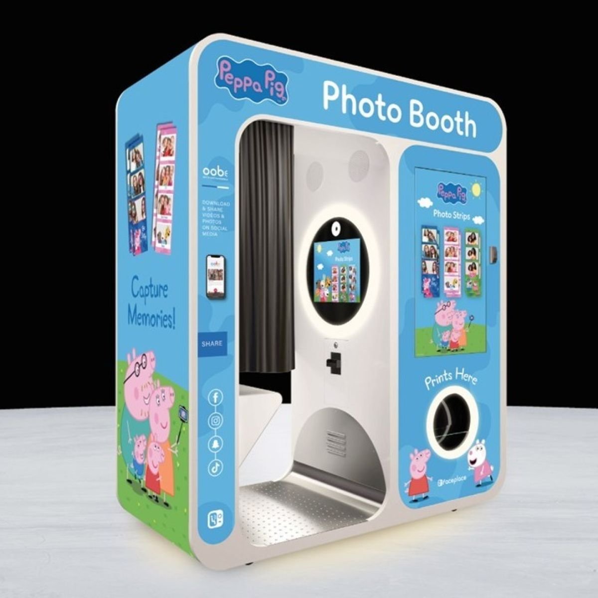 ms12687_1 Apple Industries Peppa Pig Photo Booth - Image 1