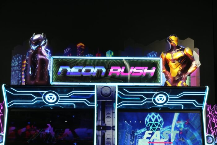 Unis Neon Rush DLX Twin - Image 6