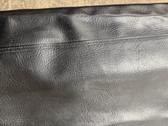 8 1/2 M Pre owned Table Cover - Image 2