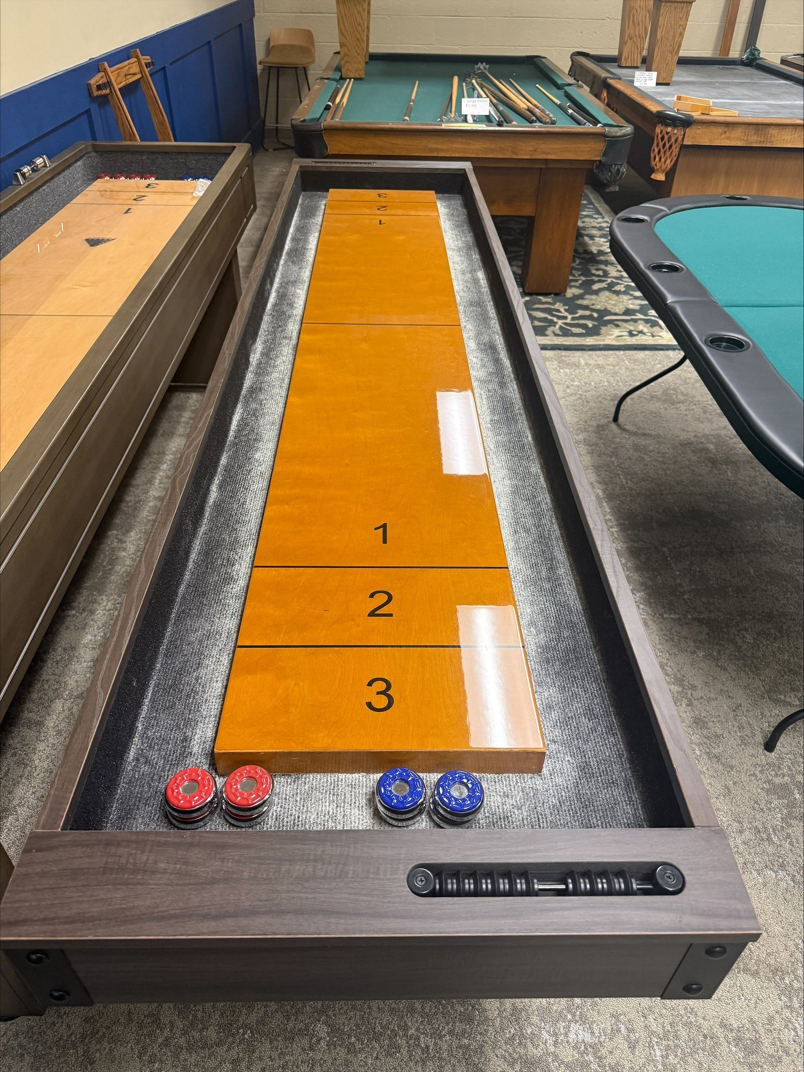 processed-9ACCB7DC-DC59-4F15-9FDF-535CEA93E654 Presidential 9' Breckenridge Pre Owned Shuffleboard - Image 1