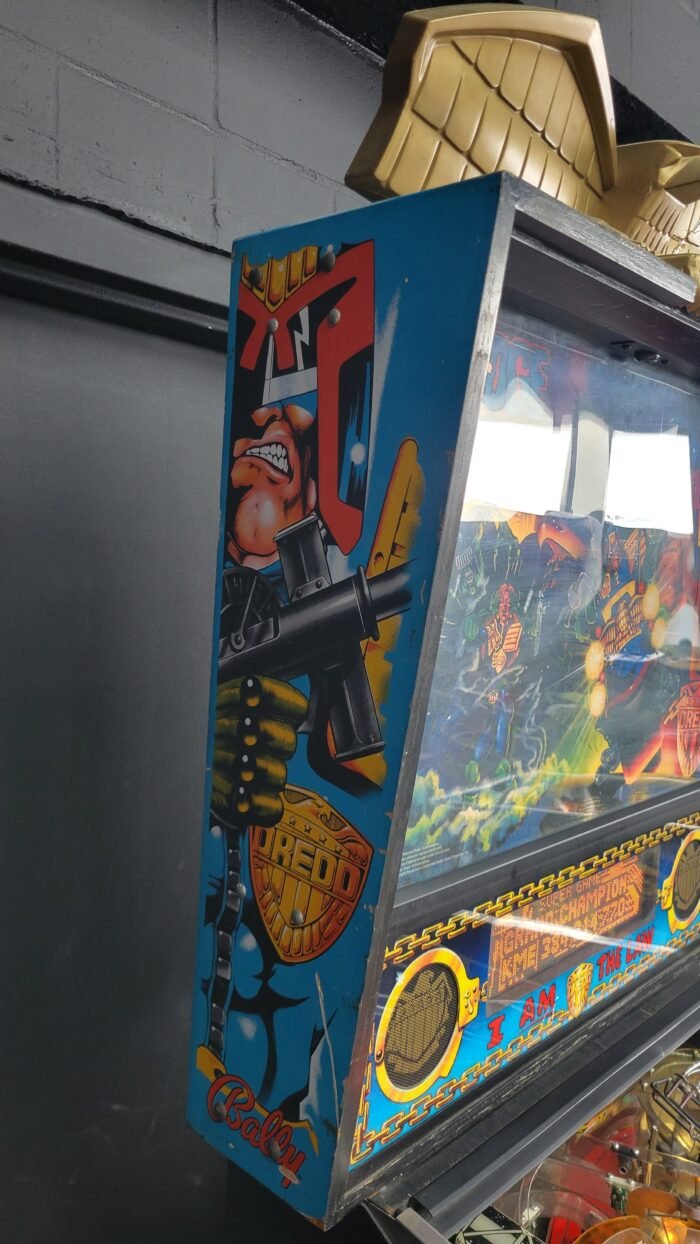 Bally Judge Dredd Pinball - Image 17