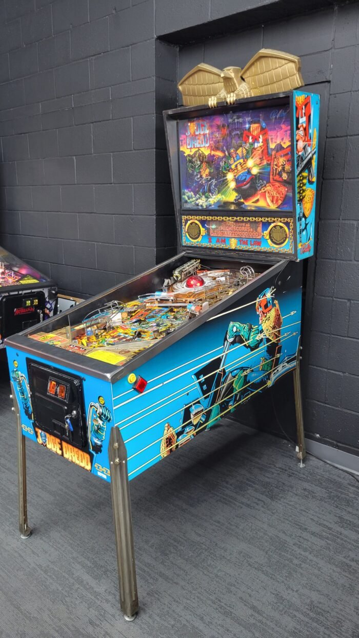 Bally Judge Dredd Pinball - Image 16