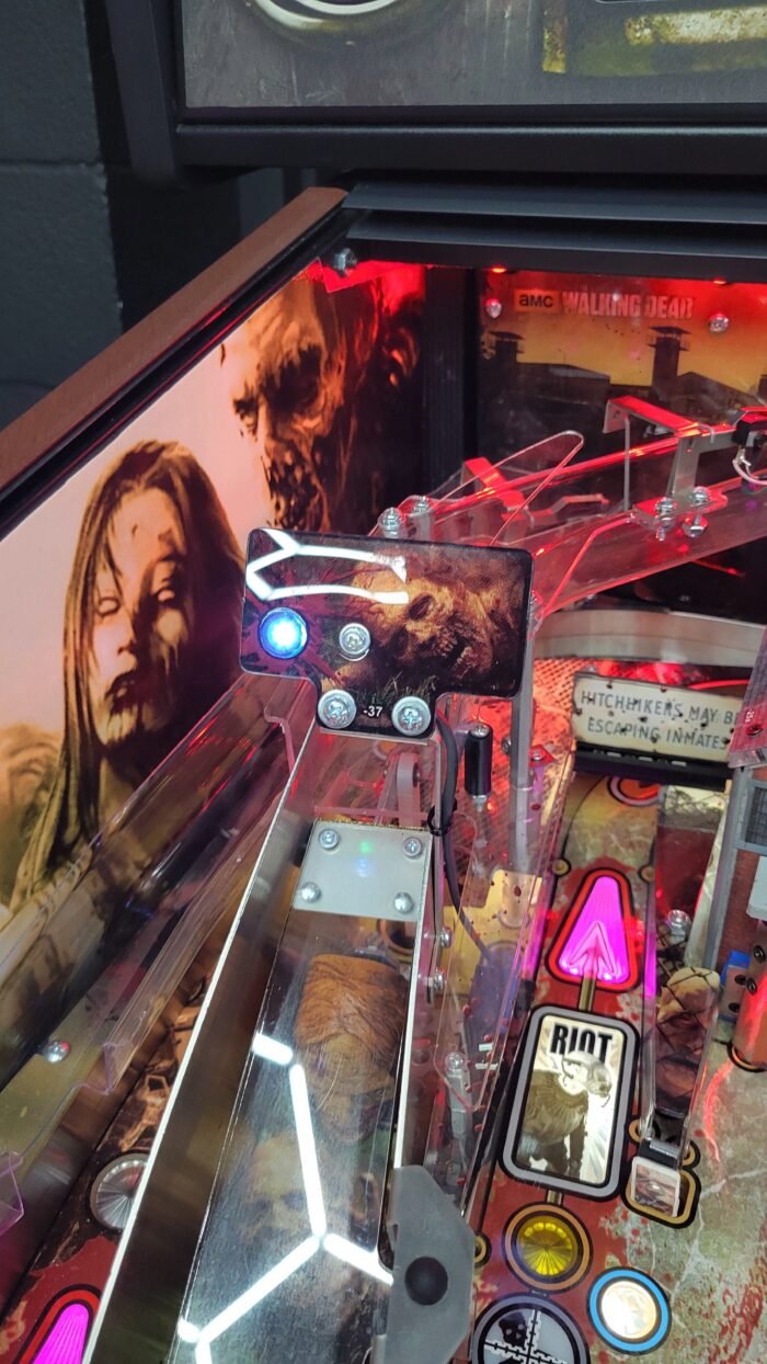 The Walking Dead LE Pinball - Image 10