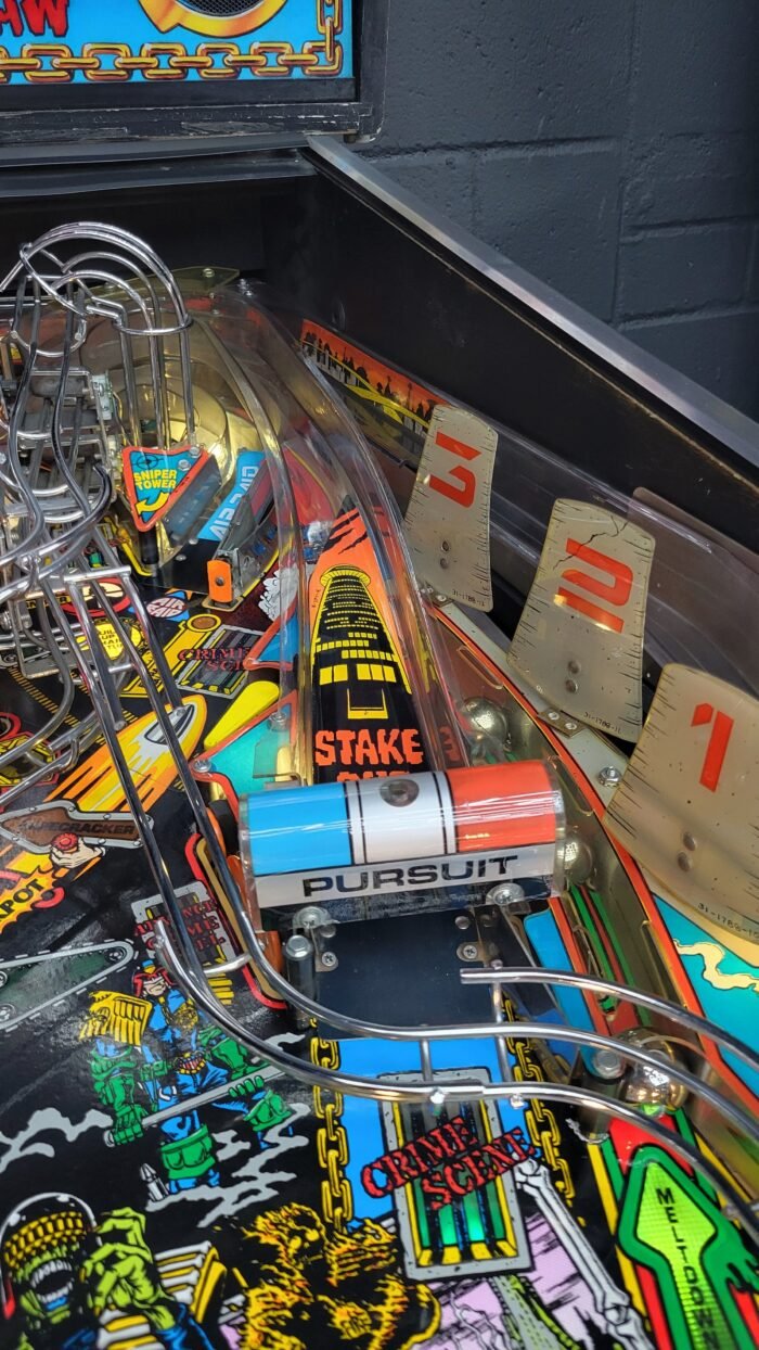 Bally Judge Dredd Pinball - Image 10