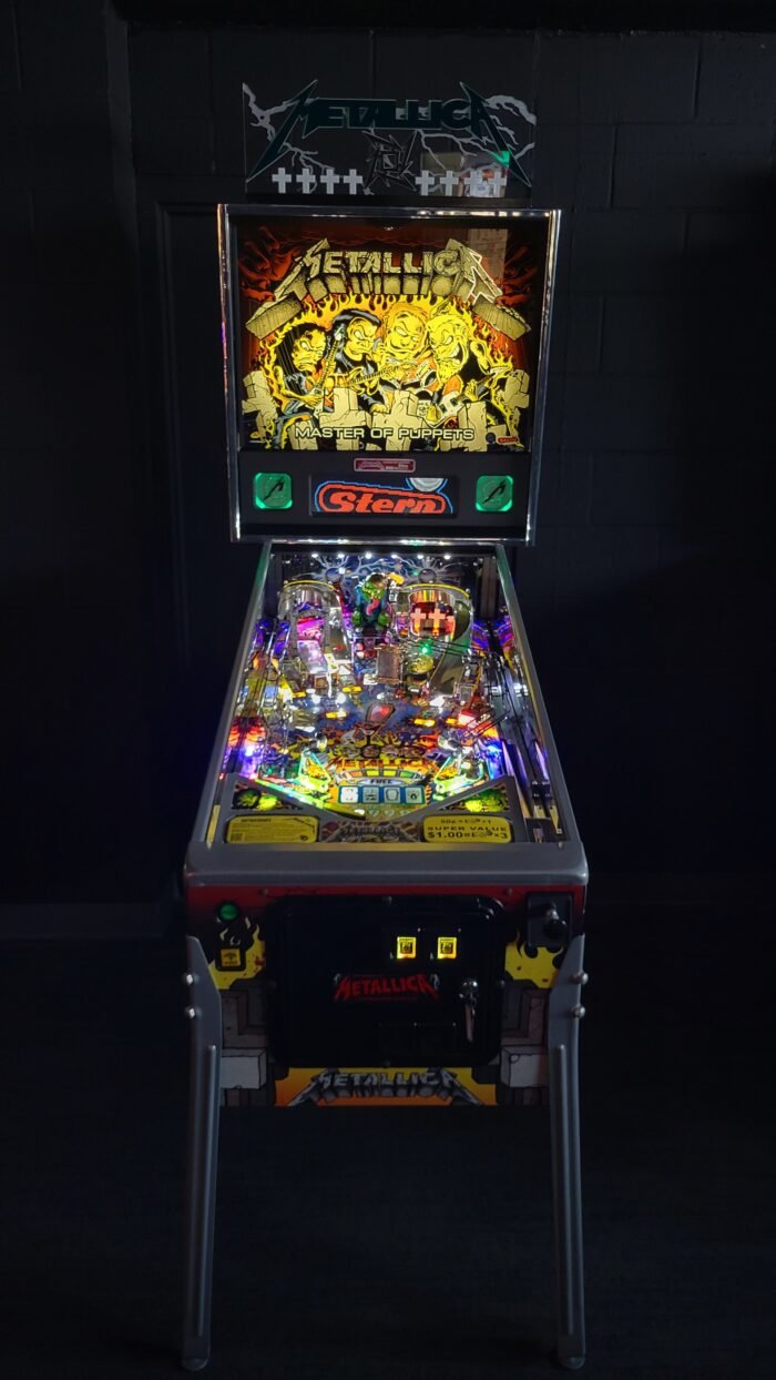 Stern Metallica LE Pinball - Image 4