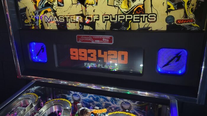 Stern Metallica LE Pinball - Image 2