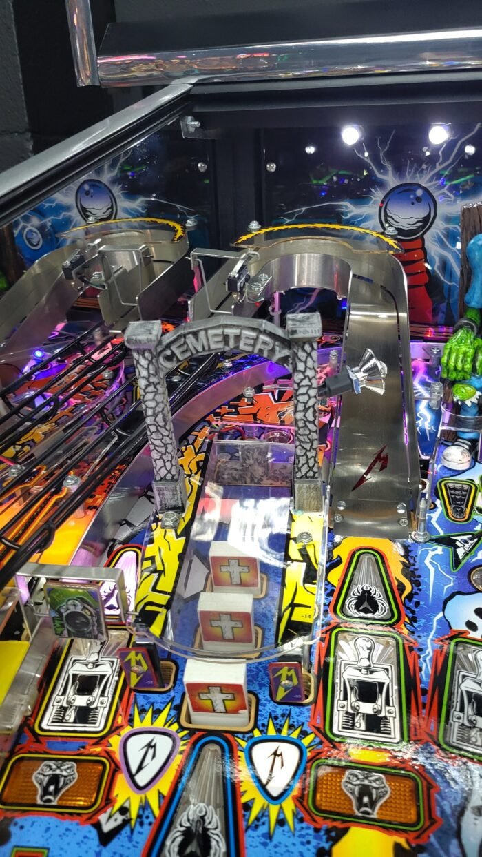 Stern Metallica LE Pinball - Image 12