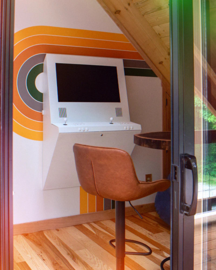 Wall Mounted Arcade - Gaming PC - Image 3